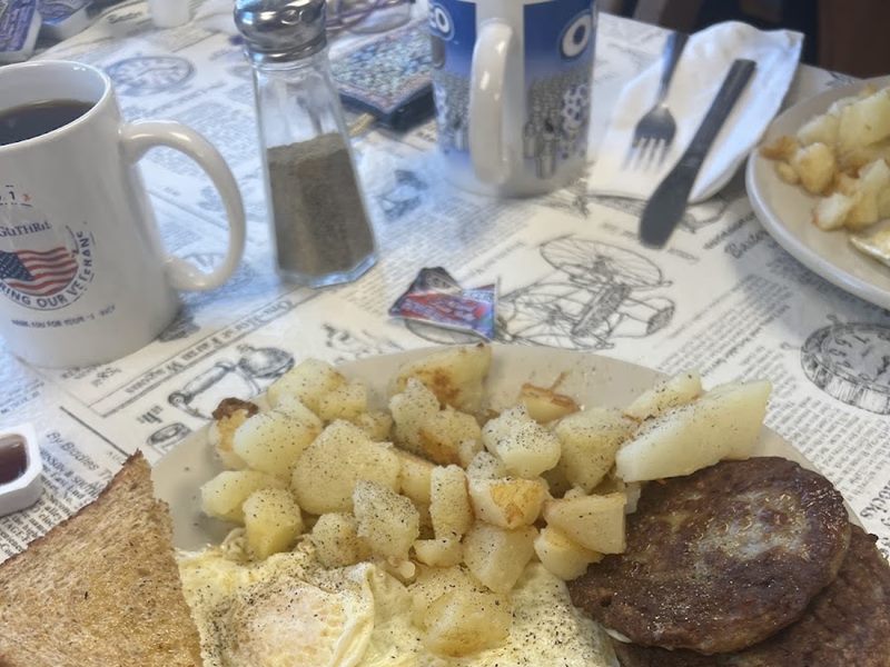 Becky's Diner food